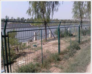 公園框架隔離網(wǎng)